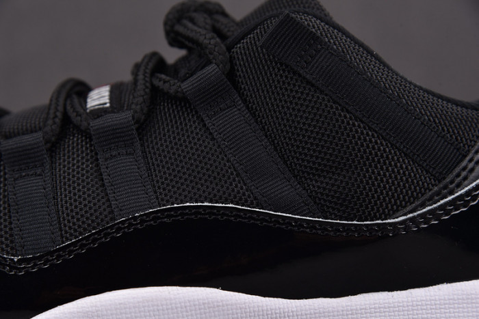 Air Jordan 11 Retro Low
