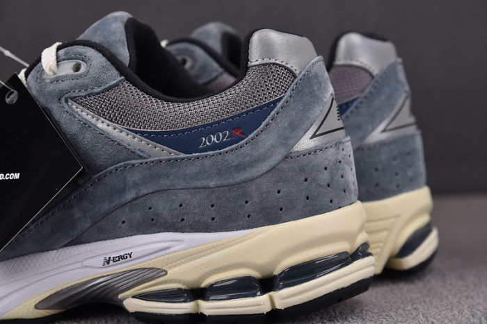 NEW BALANCE 9060 NB000029
