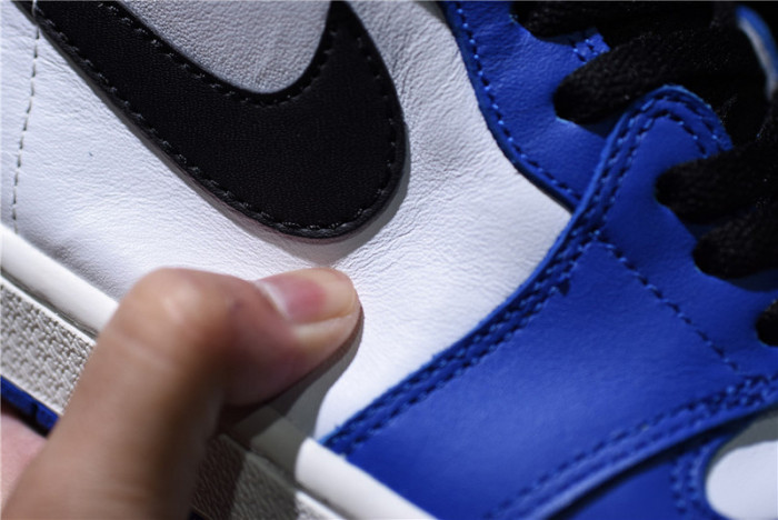 AIR JORDAN 1 OG “Game Royal” blue 555088-403