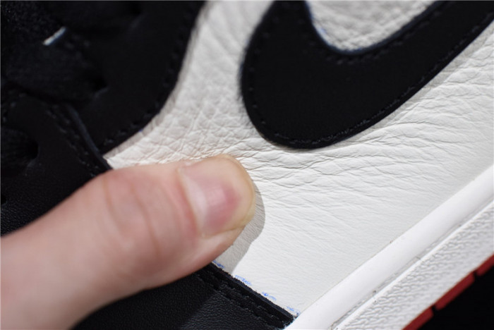 Air Jordan 1 Retro High OG Bred Toe 555088-610