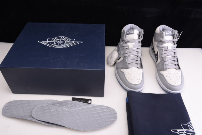 Air Jordan 1 High CN8007-002