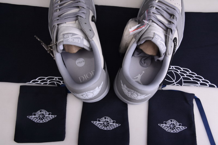 AIR JORDAN 1 low CN8007-001