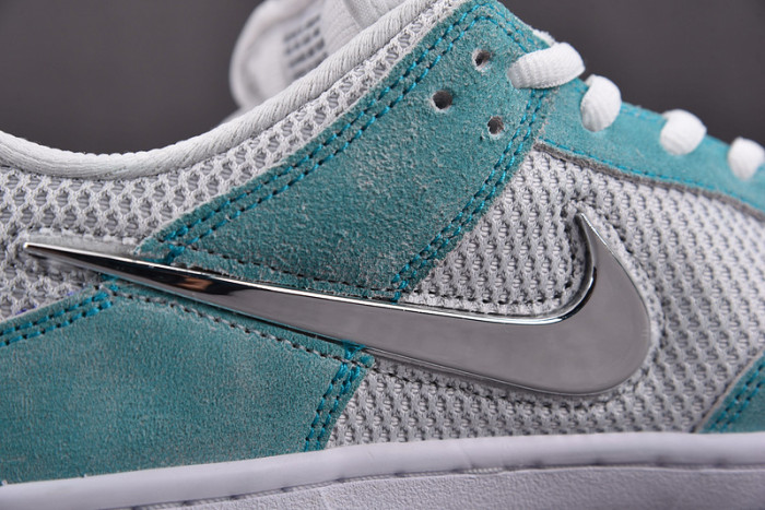 Nike Dunk SDCAI SB Low FD2562-400