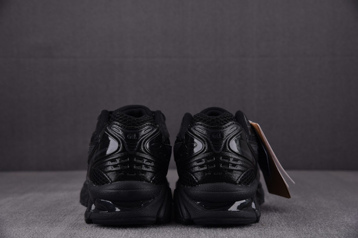 ASICS Gel Kayano 14