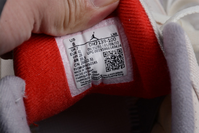 Air Jordan 3 Retro SE