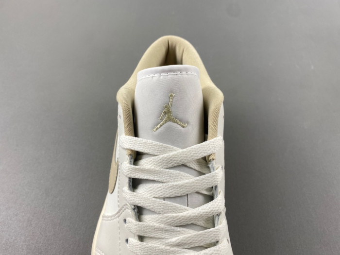 Air Jordan 1 Low