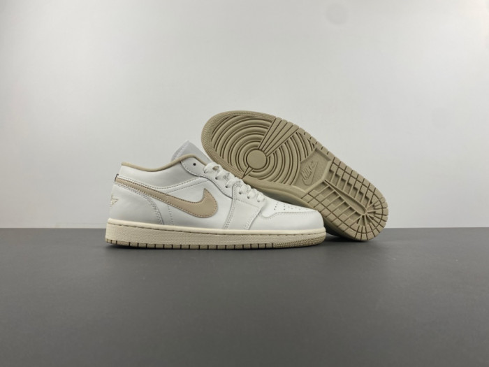 Air Jordan 1 Low