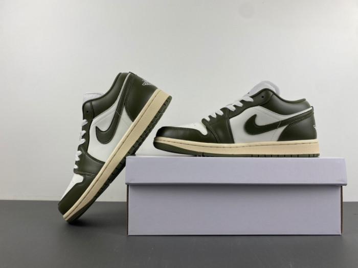 Air Jordan 1 Low