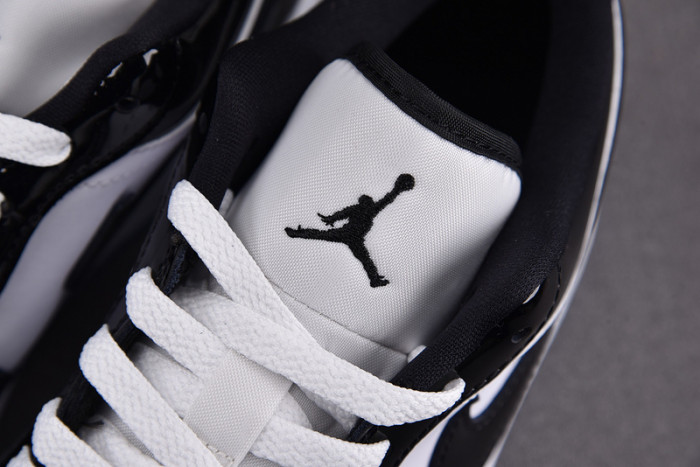 Air Jordan 1 Low SE Concord DV1309-100