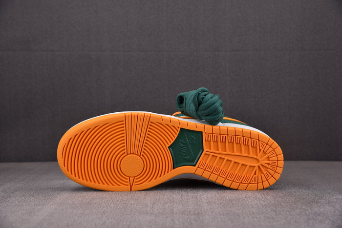 Dunk Low Pro SB