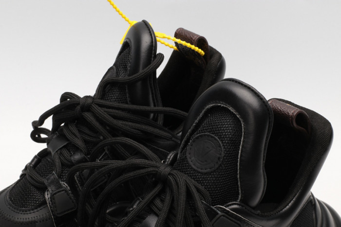 LV snekaers L000001